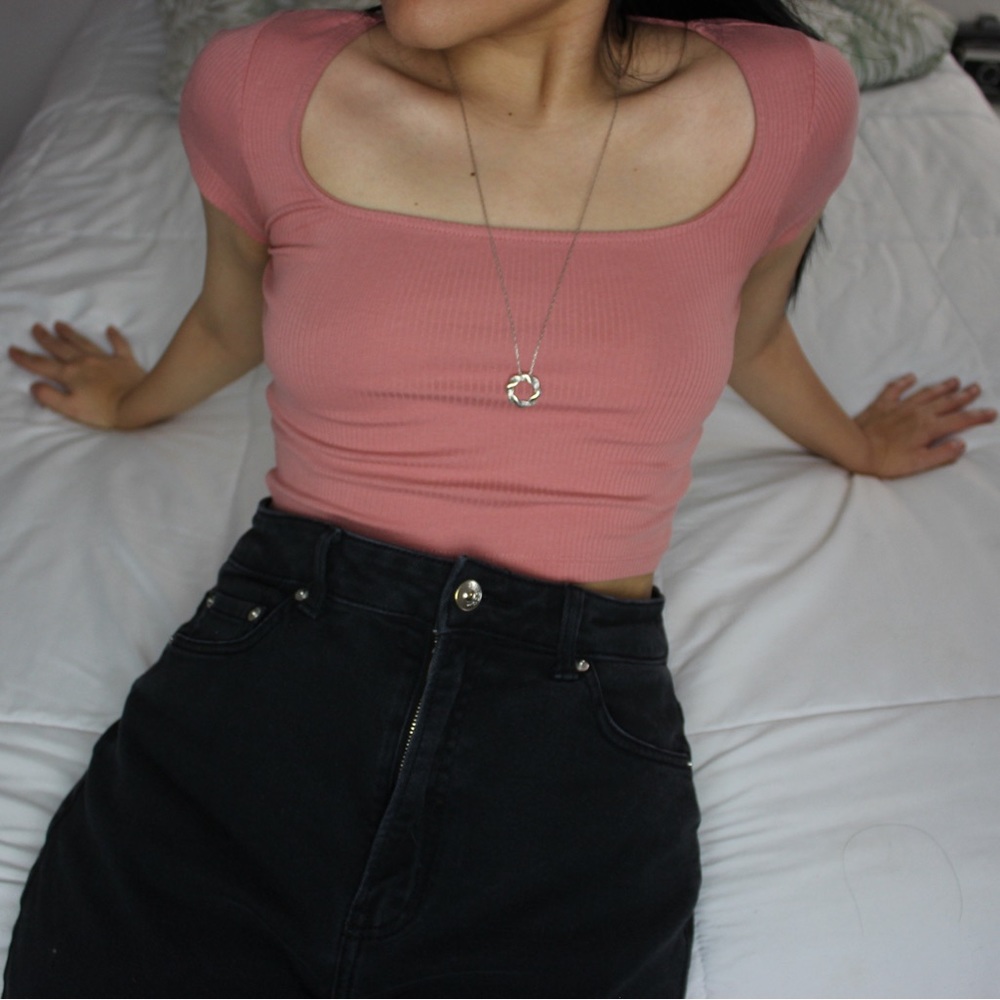 pink crop top